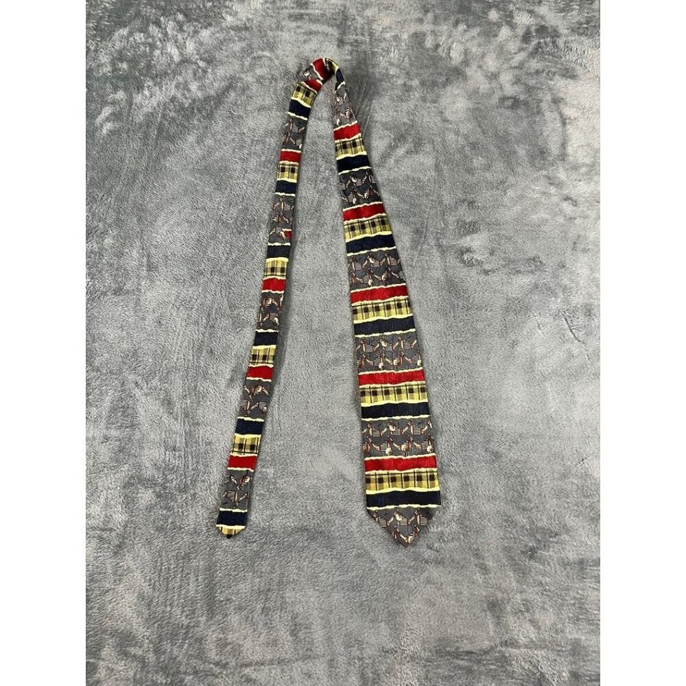 Men’s multicolor golf pattern Sky Bend Country Club tie excellent 57 inch